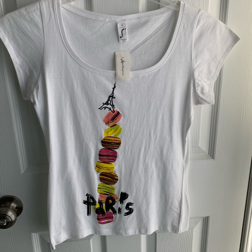 NWT Walt Disney Paris tee!